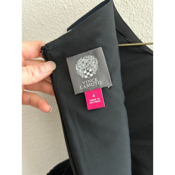 Vince Camuto Women's Shadow-Stripe Floral Sheath Dress Size 4 - Picture 8 of 9